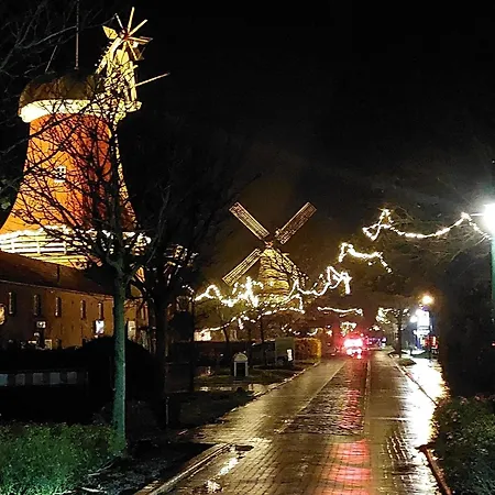 Grachtendomizil Greetsiel بيت للعطل *