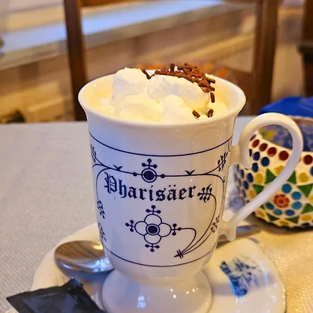 Grachtendomizil Greetsiel Ferienhaus *